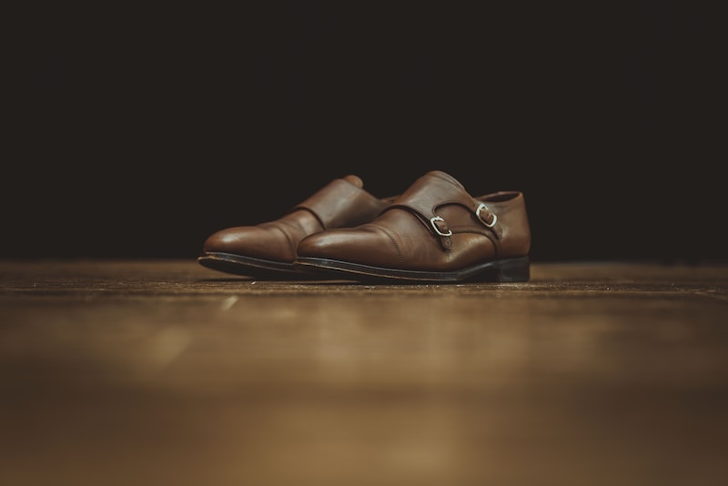 Brogue Cap Toe Wine